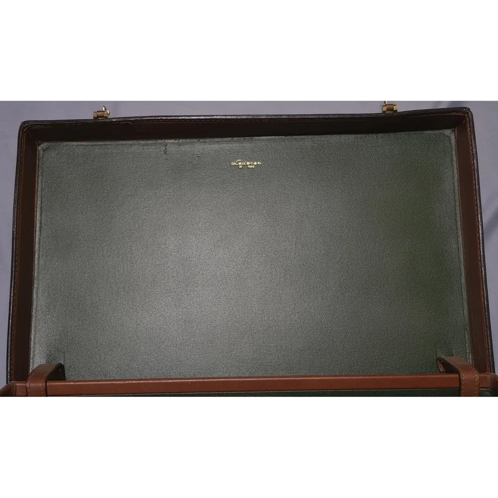 VINTAGE LEDERER DE PARIS INVESTMENT BANKER EXTRA LARGE BARRISTER STYLE